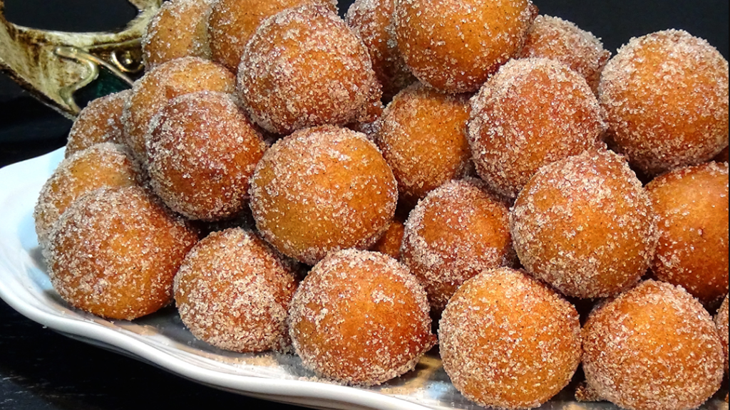 Bolinho de Chuva Fofo e Sequinho: Receita Rápida e Perfeita