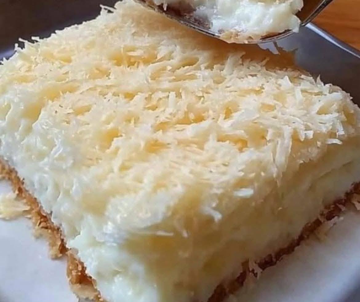 Bolo de Coco Gelado Simples: Receita Molhadinha e Lucrativa