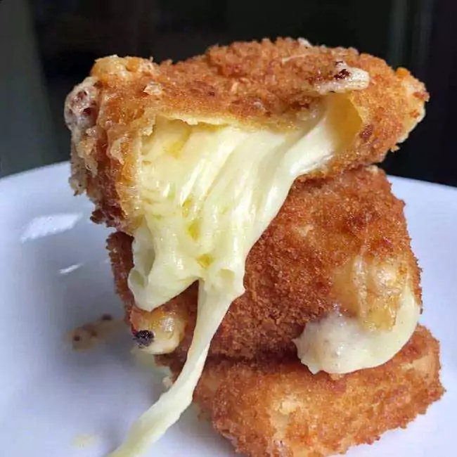 Queijo Coalho Empanado: Receita Crocante e Fácil para Petiscar